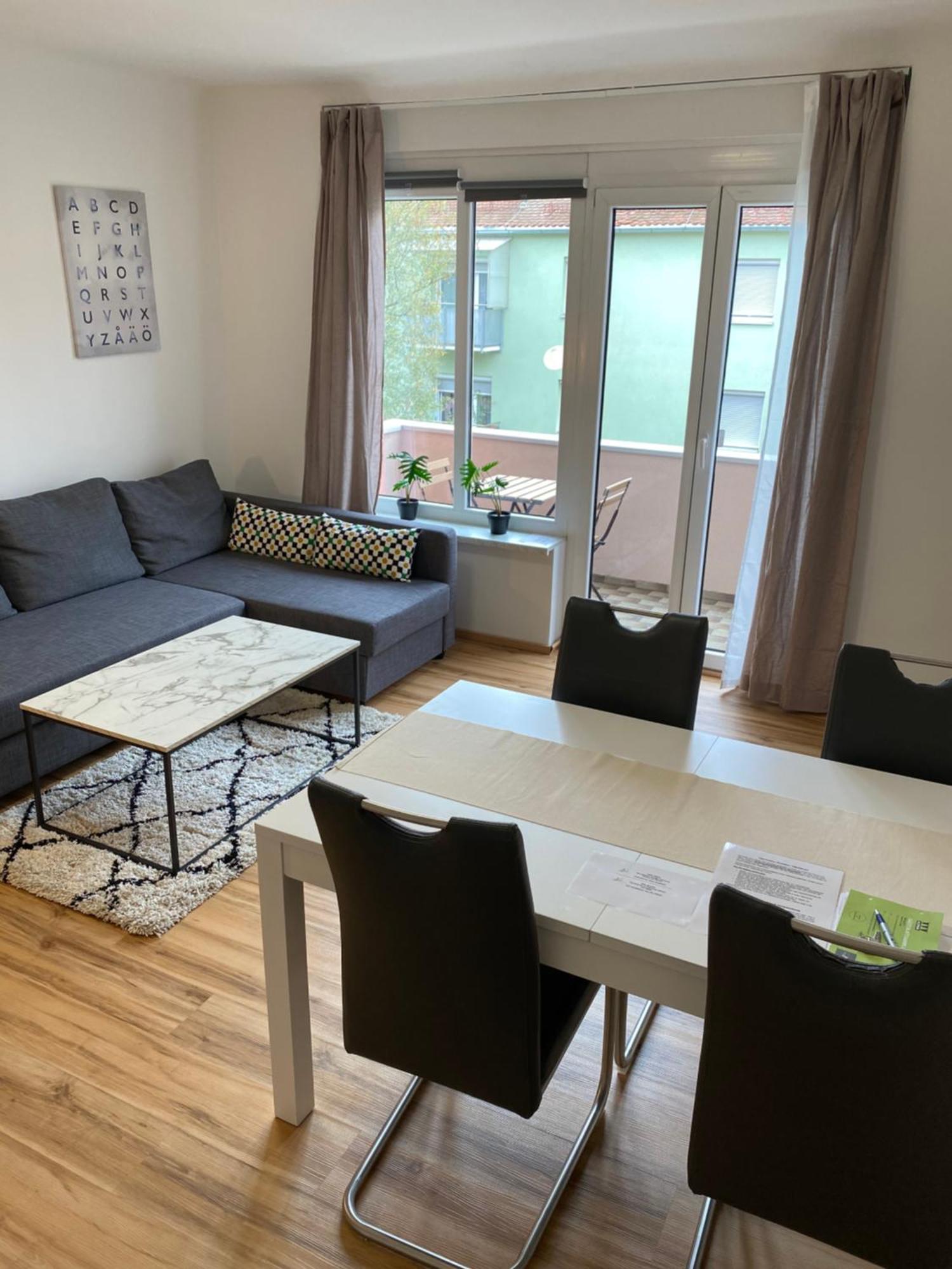 Charming Flat In A Quiet Central Location 그라츠 외부 사진